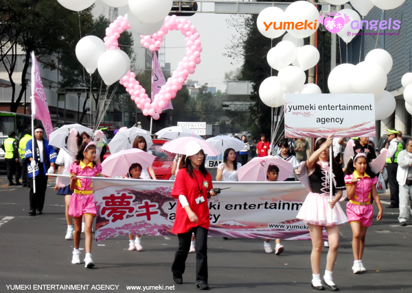 Yumeki Angels en Desfile 400 años mexico japon paseo de la reforma